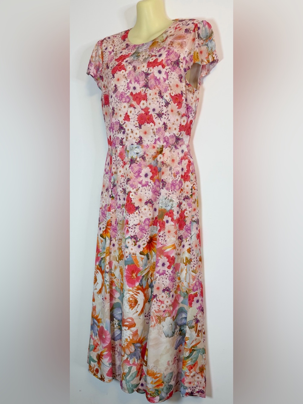 REISS Ivy Floral Ombré Midi Dress - Picture 8 of 15